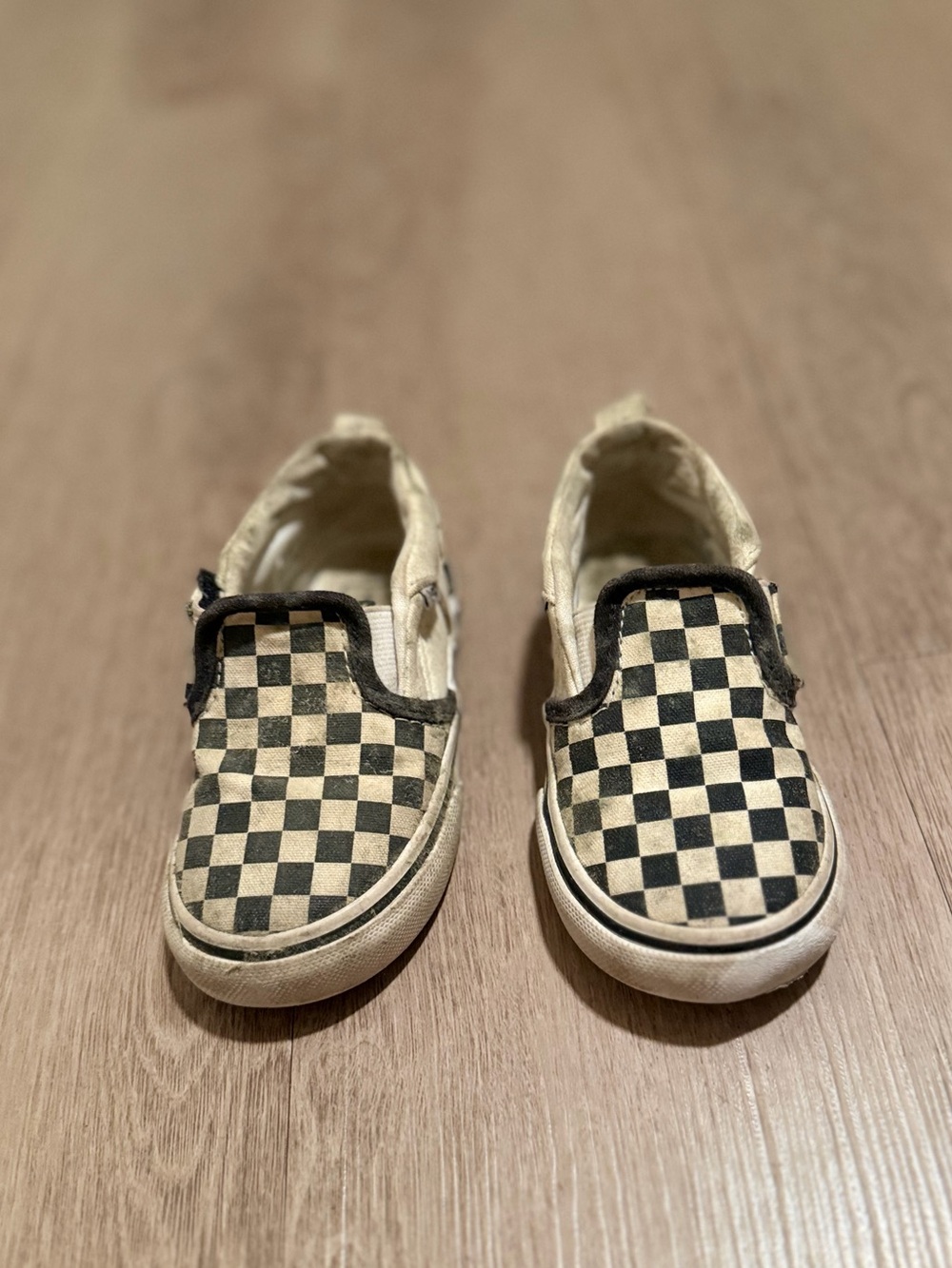 Vans Kids Slip-On Sneakers - Black & White Checkerboard